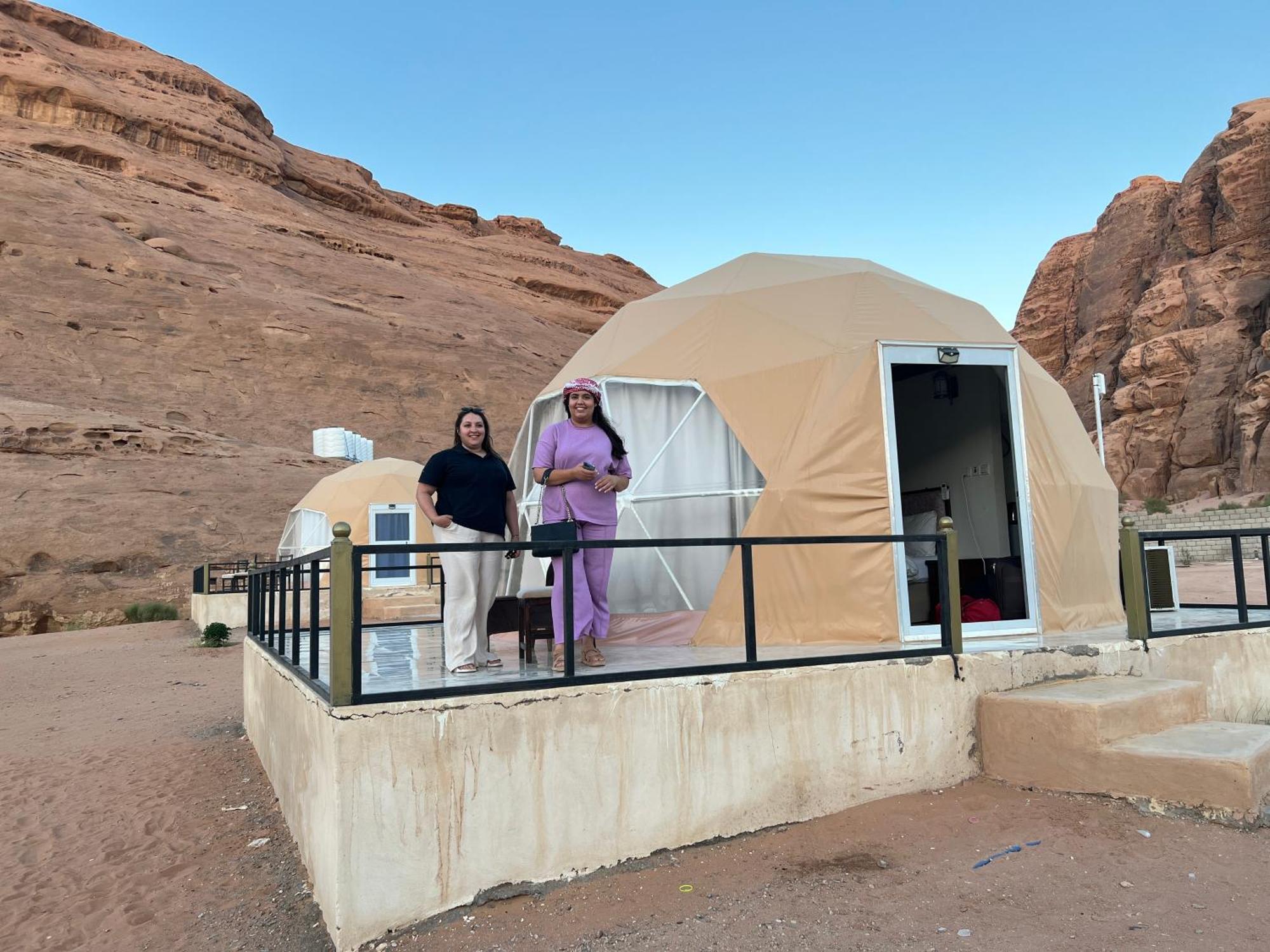Wadi Rum Rose Luxury Camp エクステリア 写真