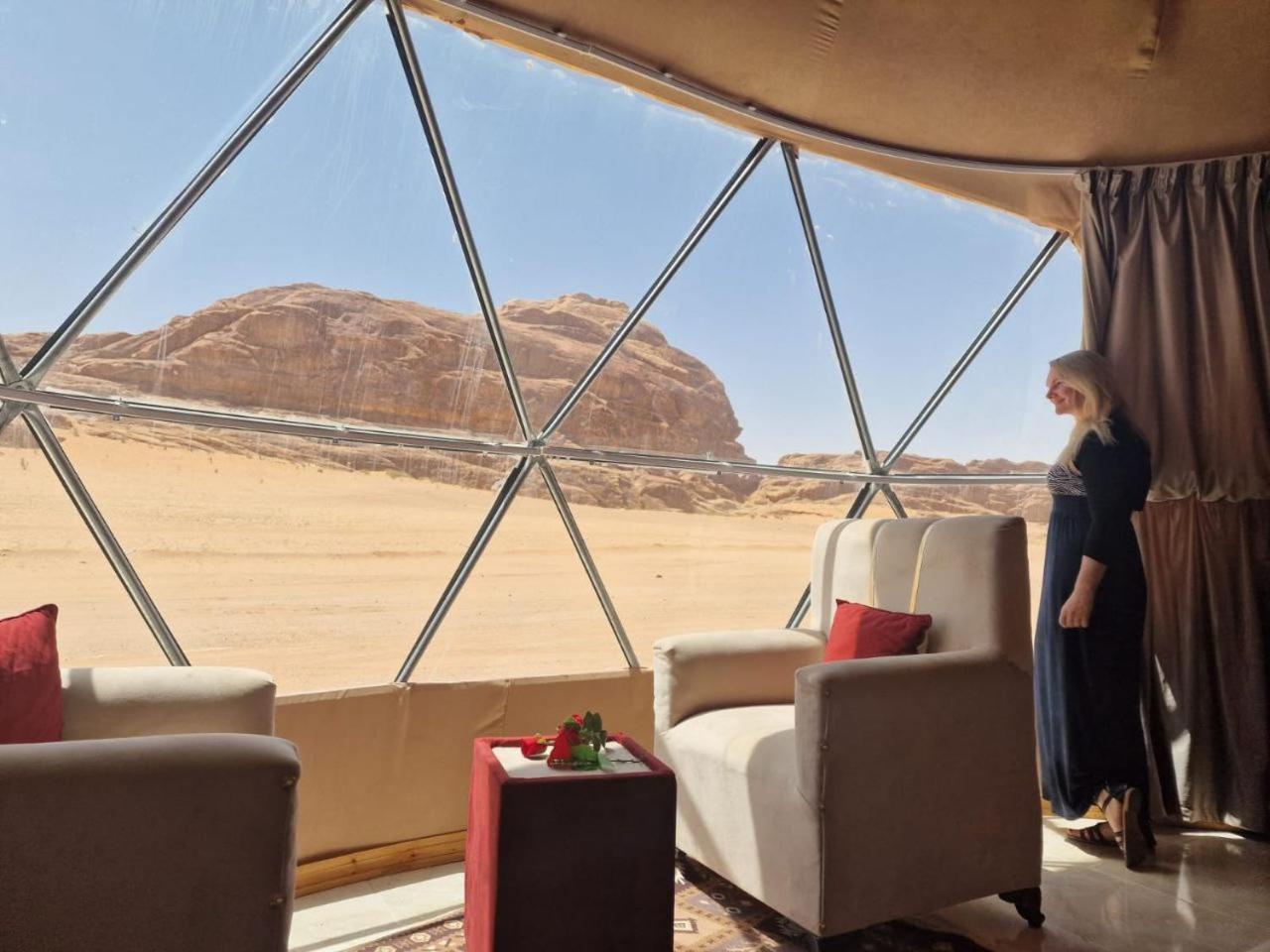 Wadi Rum Rose Luxury Camp エクステリア 写真