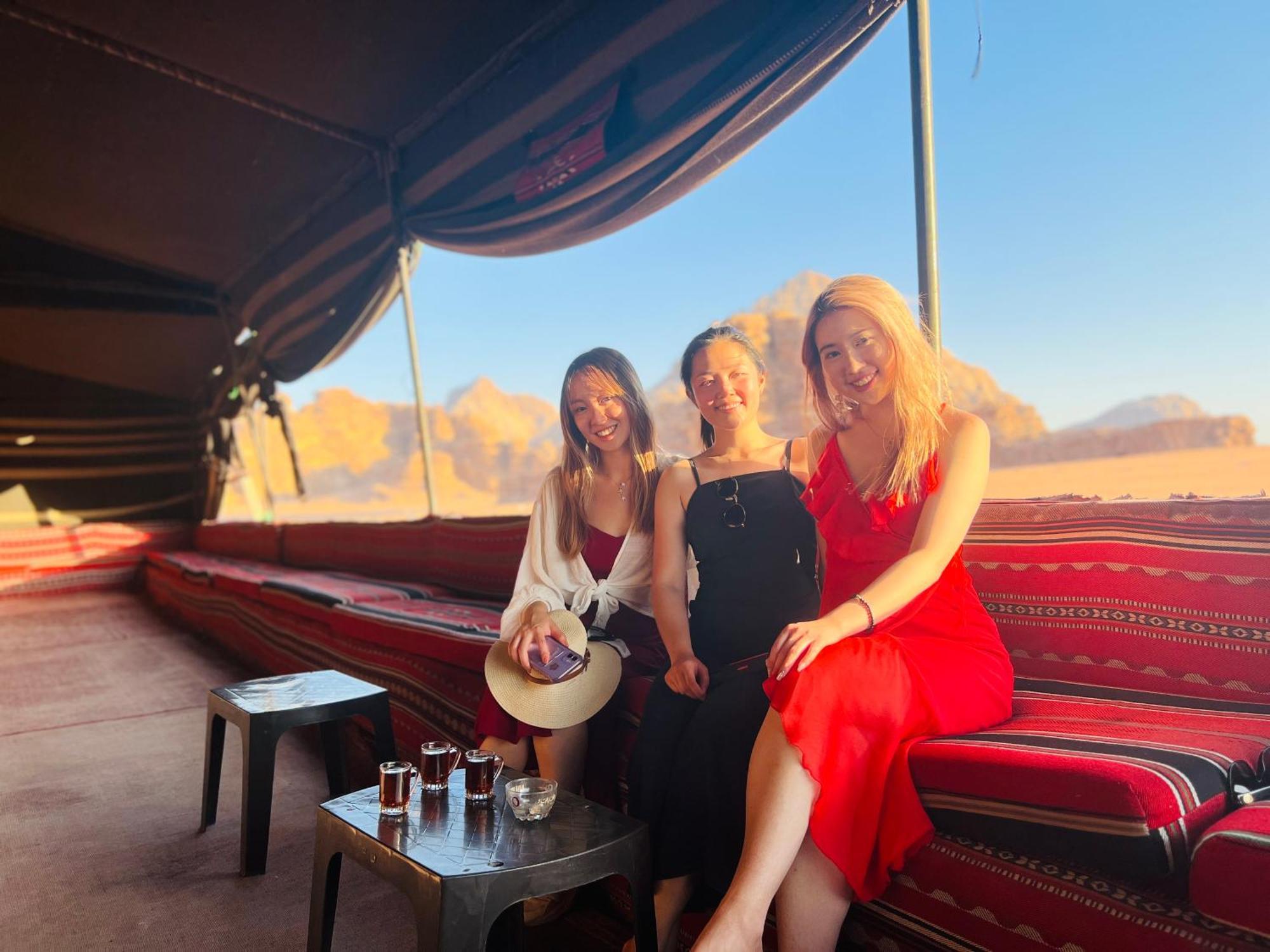 Wadi Rum Rose Luxury Camp エクステリア 写真