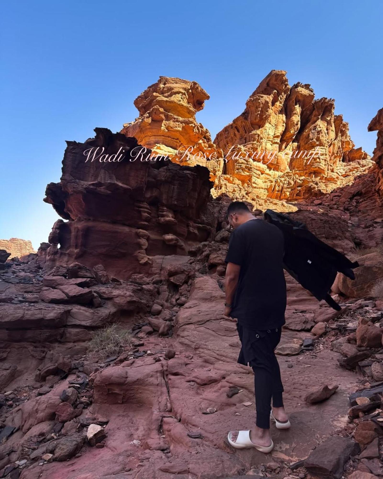 Wadi Rum Rose Luxury Camp エクステリア 写真